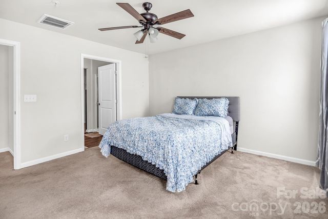 2458 Thorn Spring Lane SE, Concord, NC 28025
