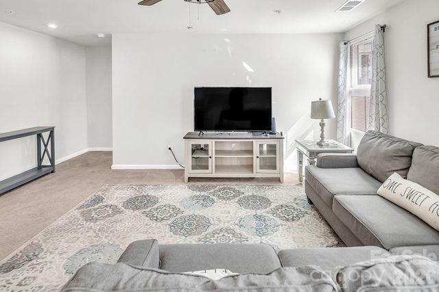 2458 Thorn Spring Lane SE, Concord, NC 28025