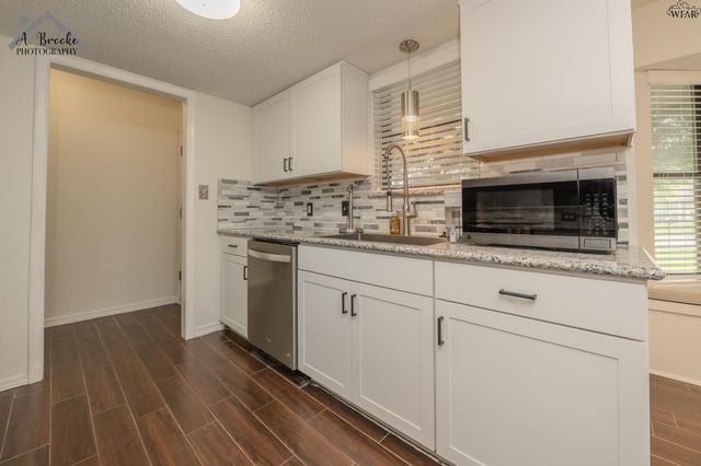 1609 GRANDVIEW WEST, Wichita Falls, TX 76306