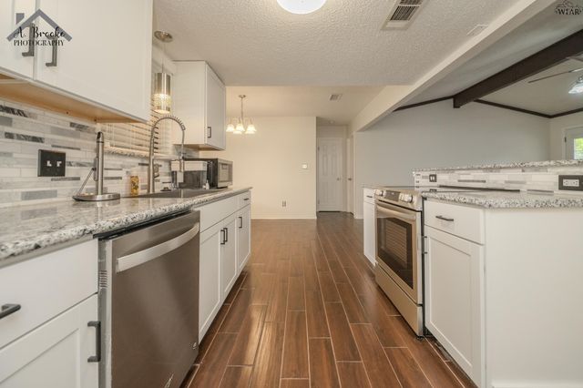 1609 GRANDVIEW WEST, Wichita Falls, TX 76306