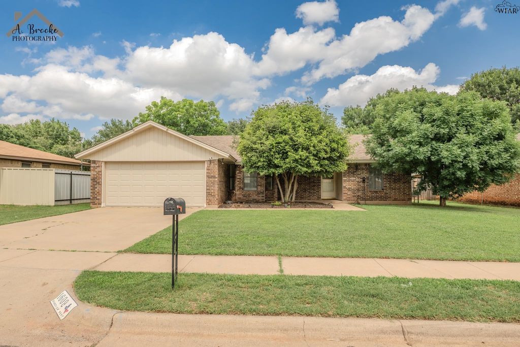 1609 GRANDVIEW WEST, Wichita Falls, TX 76306