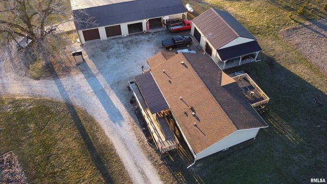 15701 E Highway 9, Canton, IL 61520