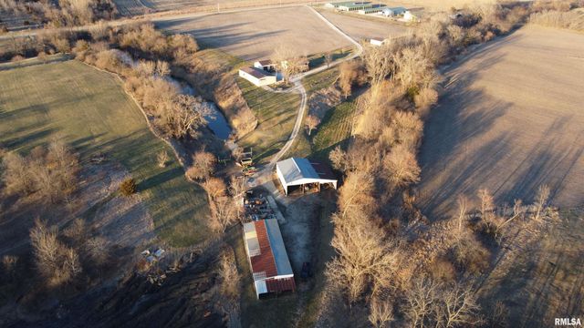 15701 E Highway 9, Canton, IL 61520