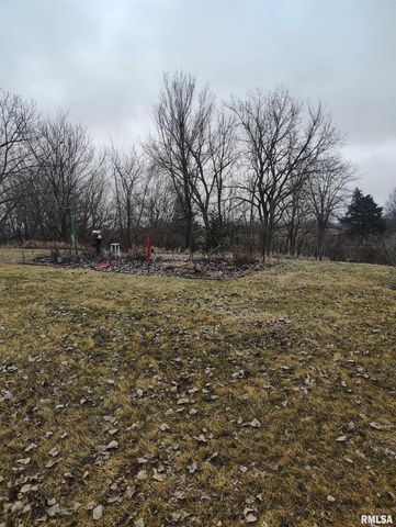 15701 E Highway 9, Canton, IL 61520