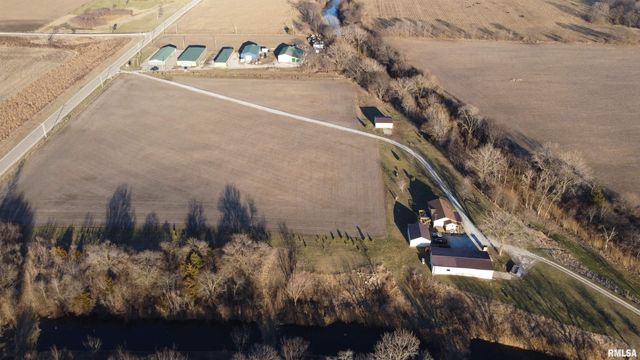 15701 E Highway 9, Canton, IL 61520