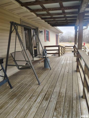 15701 E Highway 9, Canton, IL 61520