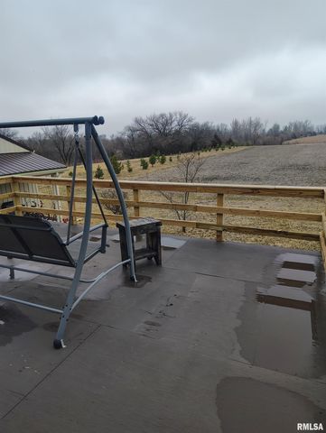 15701 E Highway 9, Canton, IL 61520