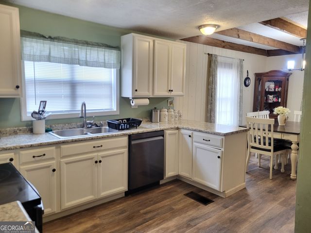 104 Jarrett Street, Valley, AL 36854