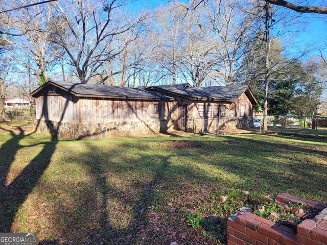 104 Jarrett Street, Valley, AL 36854