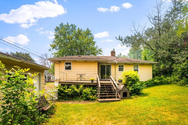 832 N 43rd Avenue W, Duluth, MN 55807