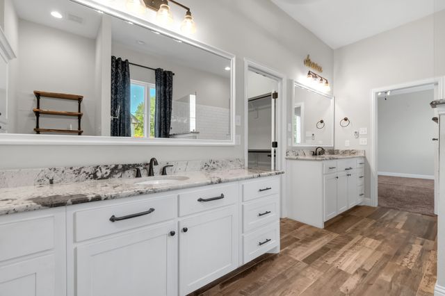 119 Breeders Drive, Willow Park, TX 76087