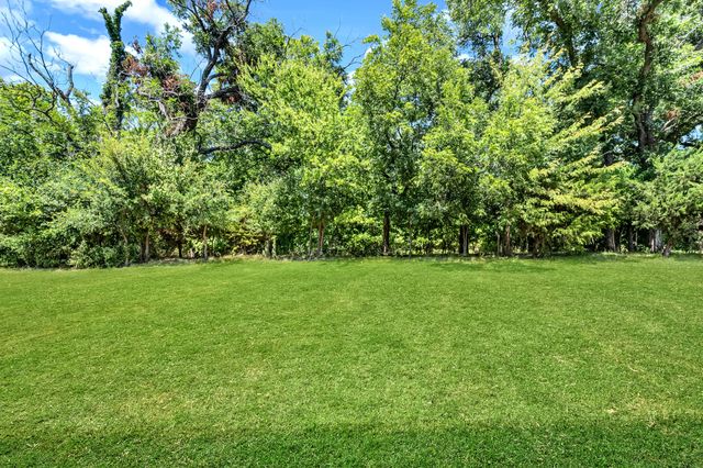 119 Breeders Drive, Willow Park, TX 76087