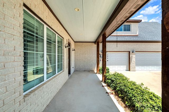 119 Breeders Drive, Willow Park, TX 76087