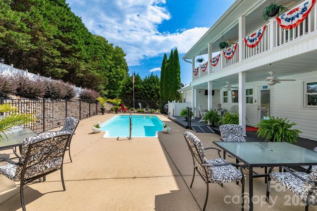 84 Portcrest Heights, Marion, NC 28752