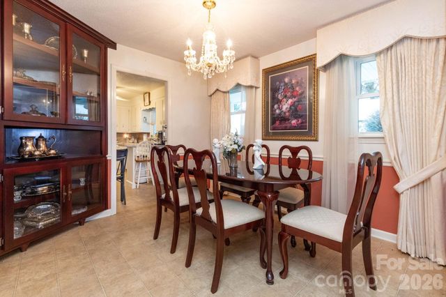 84 Portcrest Heights, Marion, NC 28752