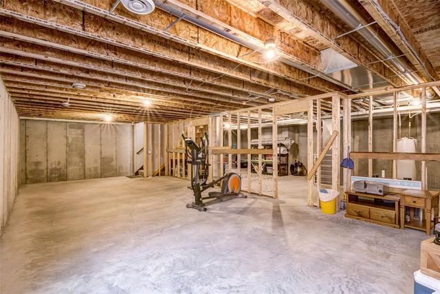 1868 Willow Creek Parkway, Chippewa Falls, WI 54729