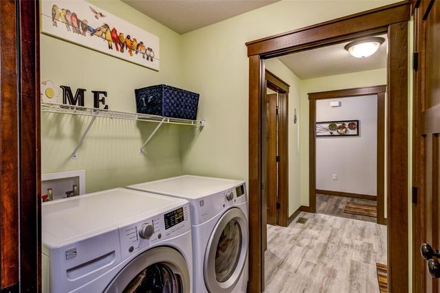 1868 Willow Creek Parkway, Chippewa Falls, WI 54729
