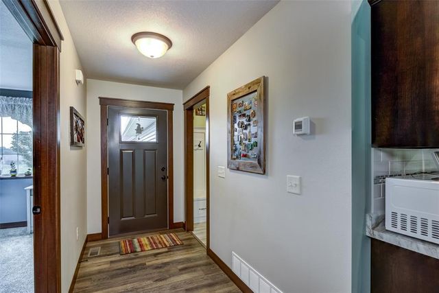 1868 Willow Creek Parkway, Chippewa Falls, WI 54729