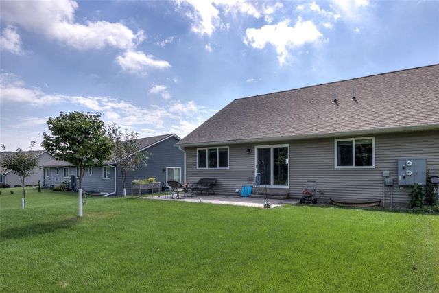 1868 Willow Creek Parkway, Chippewa Falls, WI 54729