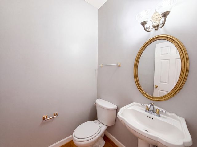 6724 Cold Stream Dr, Nashville, TN 37221