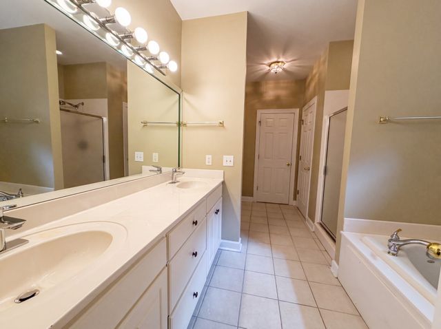 6724 Cold Stream Dr, Nashville, TN 37221