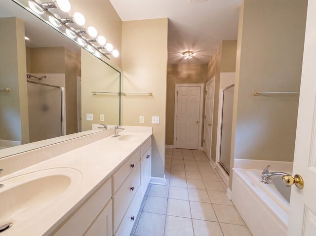 6724 Cold Stream Dr, Nashville, TN 37221