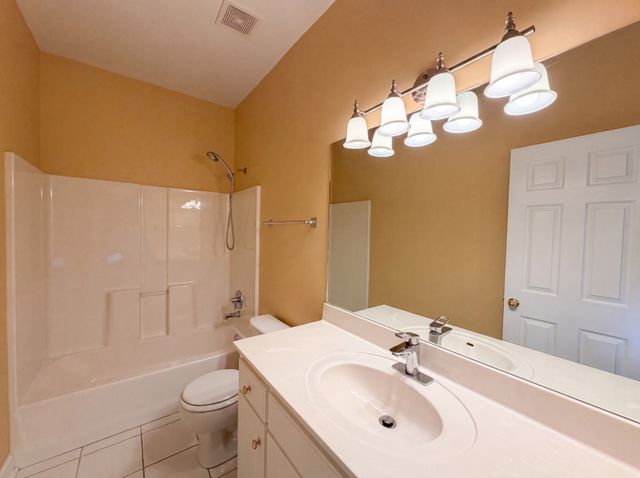 6724 Cold Stream Dr, Nashville, TN 37221