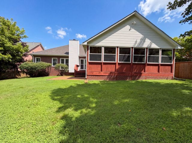 6724 Cold Stream Dr, Nashville, TN 37221