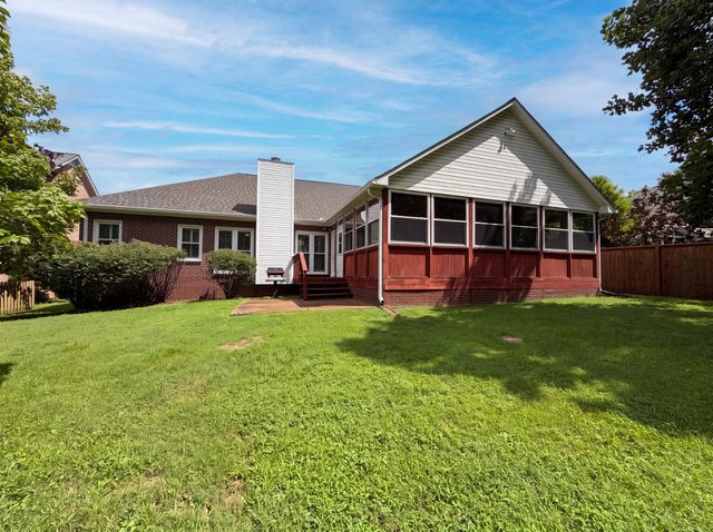 6724 Cold Stream Dr, Nashville, TN 37221