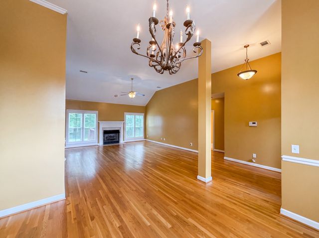 6724 Cold Stream Dr, Nashville, TN 37221