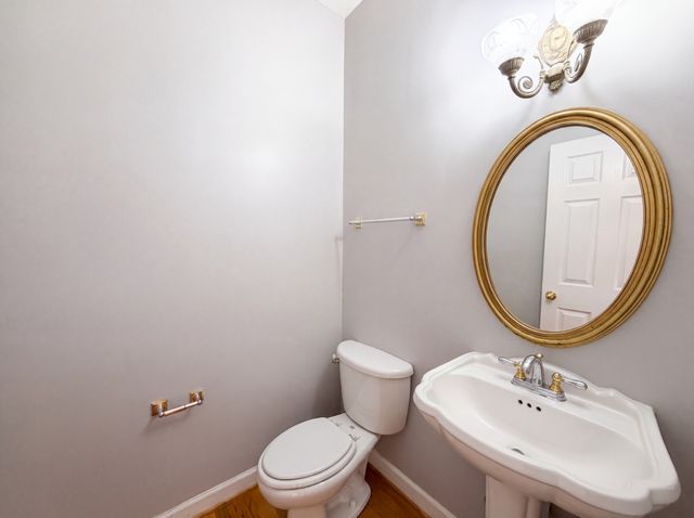 6724 Cold Stream Dr, Nashville, TN 37221
