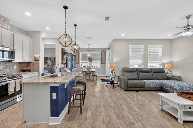 231 MESSINA PLACE, Howey In The Hills, FL 34737