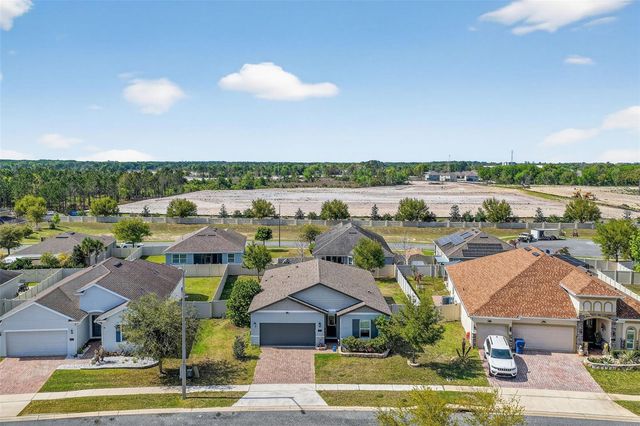 231 MESSINA PLACE, Howey In The Hills, FL 34737