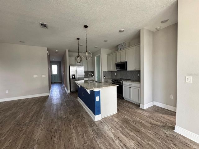231 MESSINA PLACE, Howey In The Hills, FL 34737