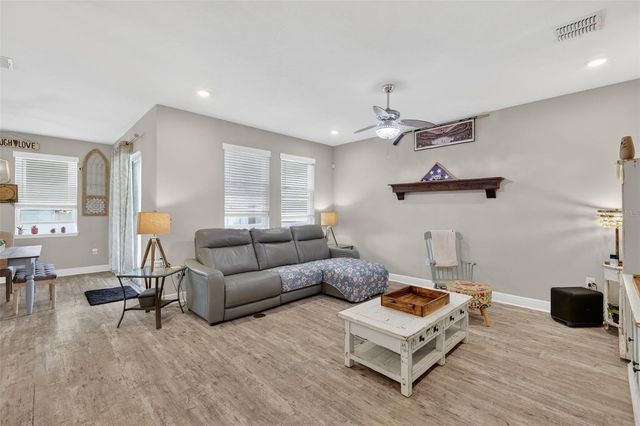 231 MESSINA PLACE, Howey In The Hills, FL 34737