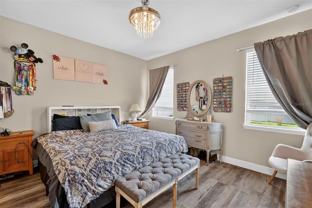 Image 13 of property listing at 231 MESSINA PLACE, Howey In The Hills, FL 34737