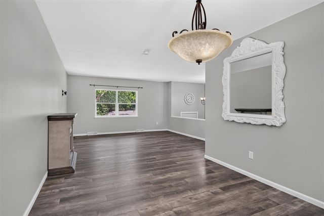 6423 Inverness Lane, Jackson, MI 49201