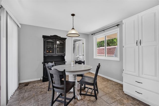 6423 Inverness Lane, Jackson, MI 49201