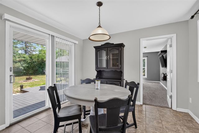 6423 Inverness Lane, Jackson, MI 49201