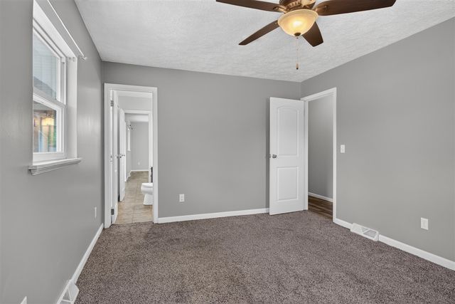 6423 Inverness Lane, Jackson, MI 49201