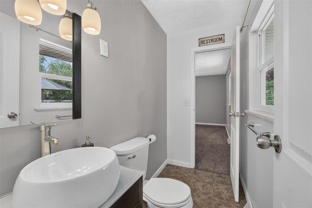 6423 Inverness Lane, Jackson, MI 49201