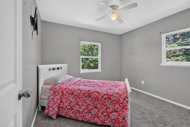 6423 Inverness Lane, Jackson, MI 49201