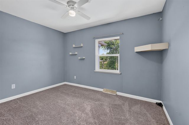 6423 Inverness Lane, Jackson, MI 49201