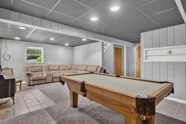 6423 Inverness Lane, Jackson, MI 49201
