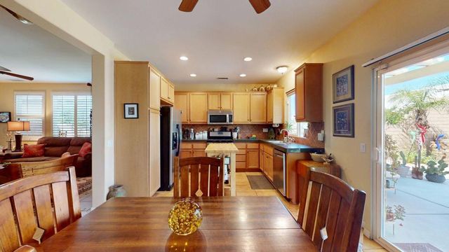 118 Shoreline Drive, Rancho Mirage, CA 92270