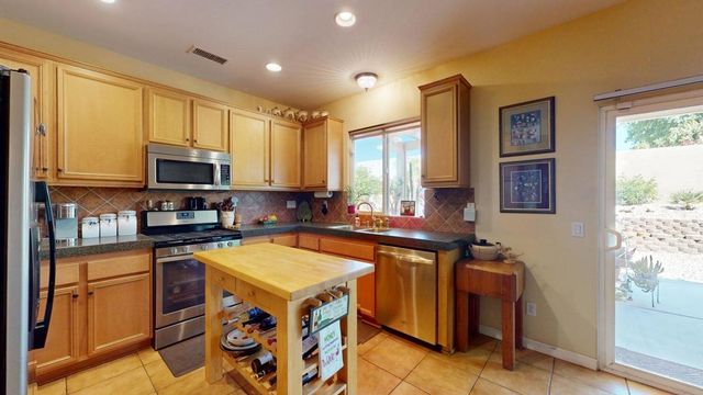 118 Shoreline Drive, Rancho Mirage, CA 92270