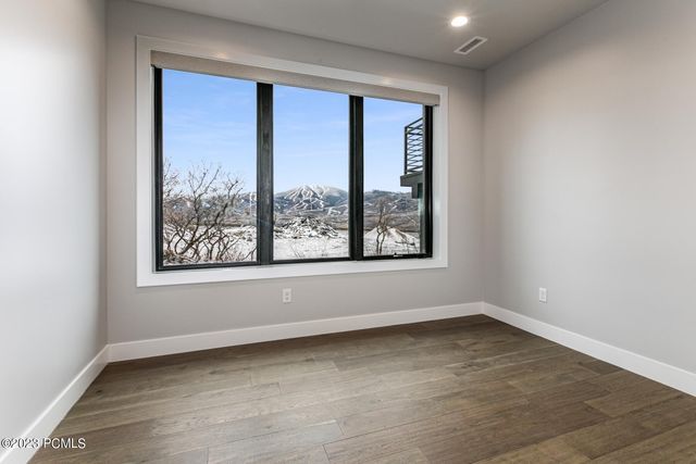 854 E Klaim Drive, Hideout, UT 84036