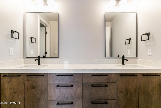 854 E Klaim Drive, Hideout, UT 84036