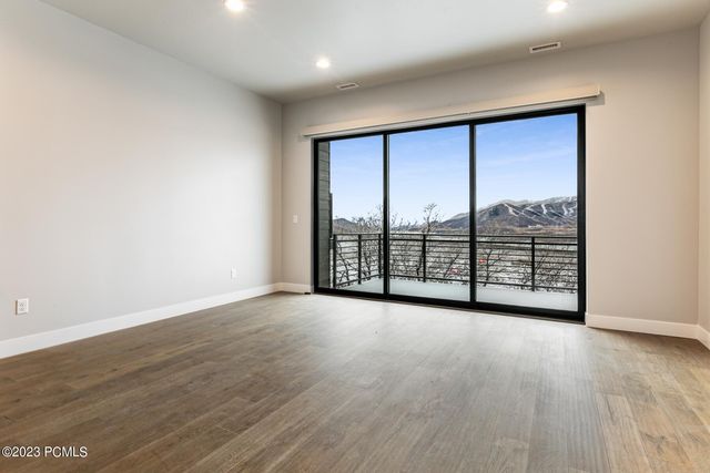 854 E Klaim Drive, Hideout, UT 84036