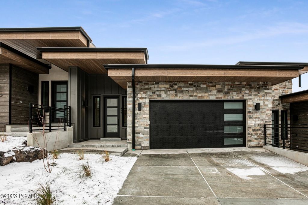 854 E Klaim Drive, Hideout, UT 84036